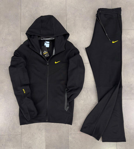 Nocta Tech Fleece Black Full Set