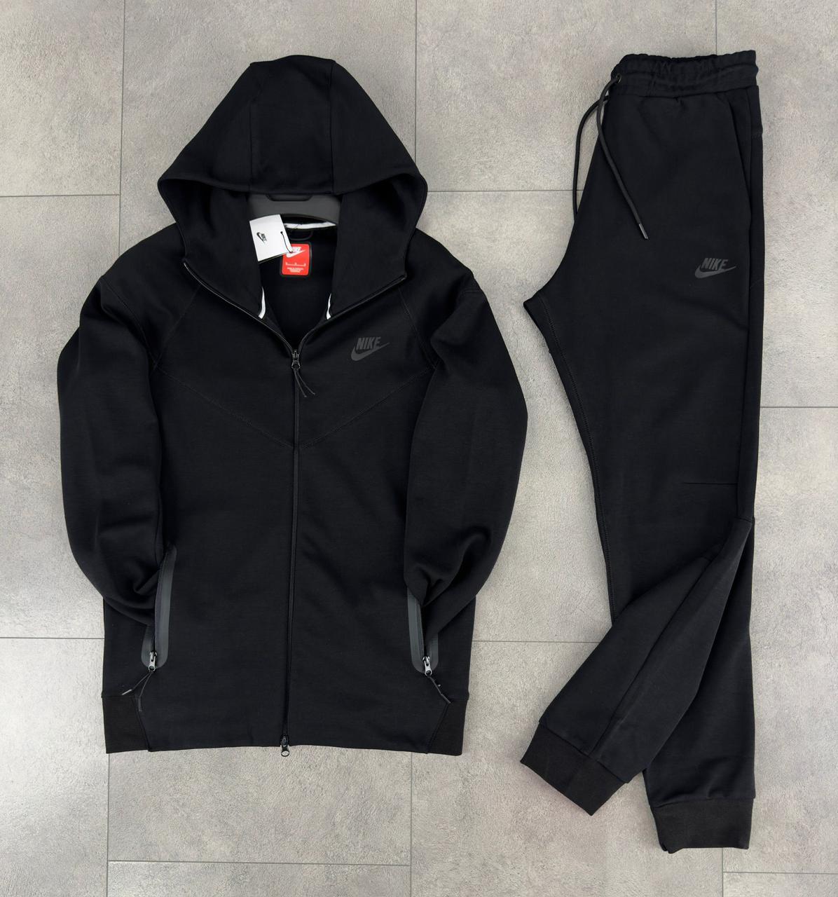 Nike Tech Fleece Black '24 Full Set